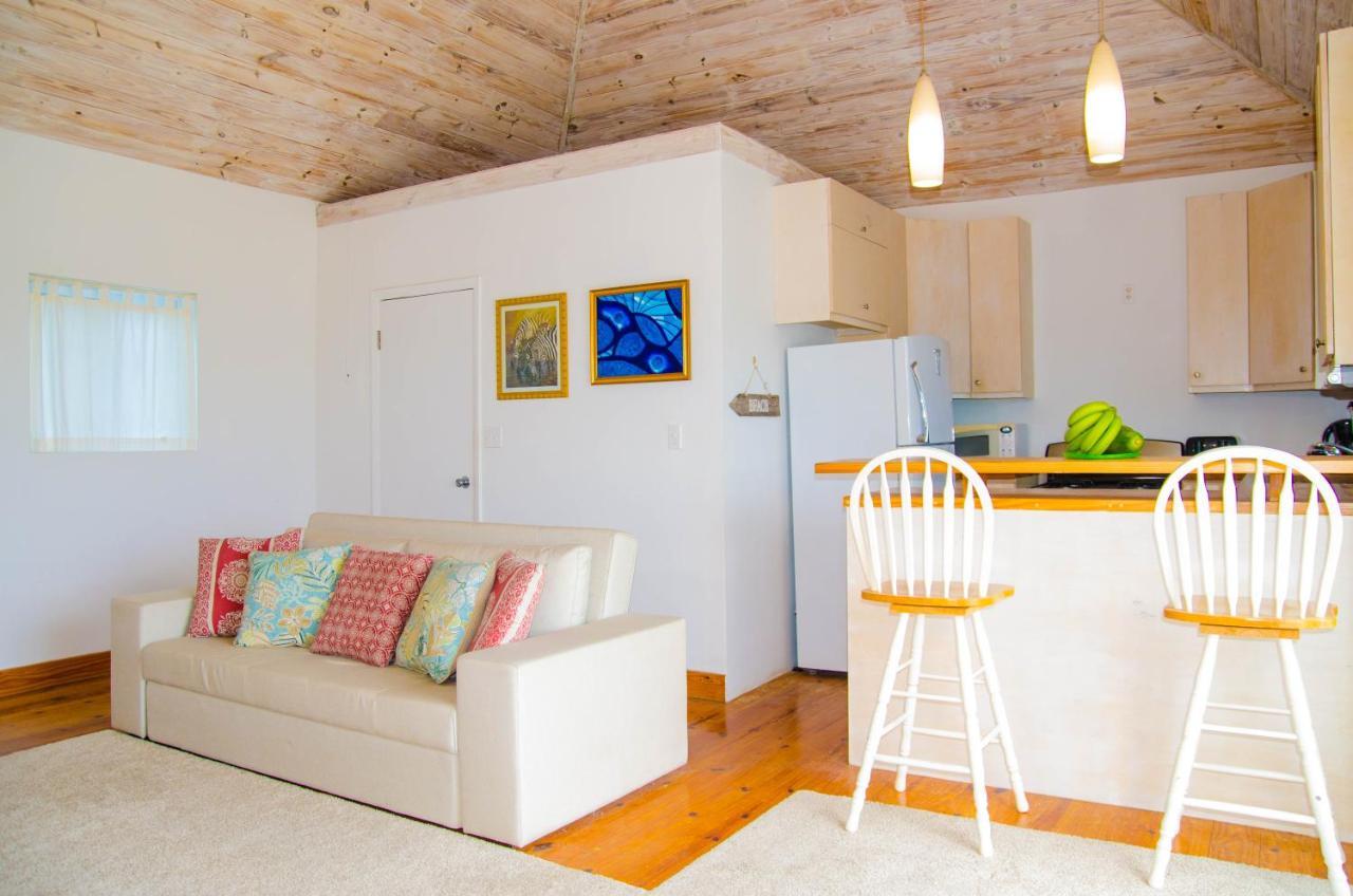 Ocean View Cottage - At Orange Hill Нассау Экстерьер фото